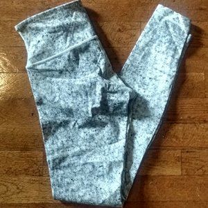 Lululemon Wunder Under Low-Rise Tight *Full-On Luxtreme 28"